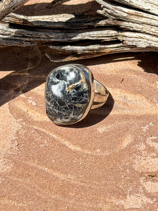 Black Ridge White Buffalo Ring